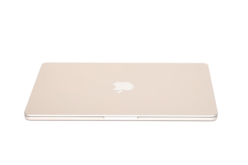 Apple MacBook Air (2022) | 13,6" | M2 | 24GB RAM | 1000GB SSD | Polarstern